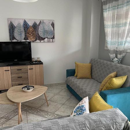 Néa Péramos Apartment Efi מראה חיצוני תמונה